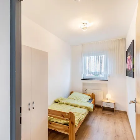 5 Auch Für Monteure * Bruchköbel