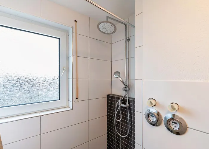 5 Auch Fuer Monteure * Bruchköbel